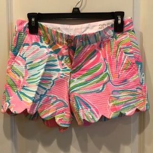 Lily Pulitzer buttercup short